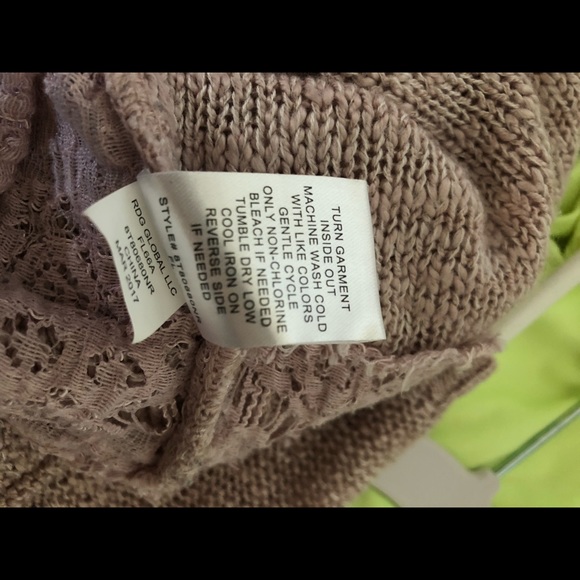 Freshman 1996 knit sweater with lace backing, XL - Picture 8 of 8